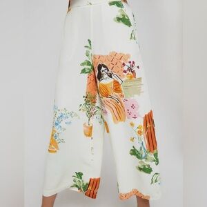 Aritzia White Wide-Leg Cropped Pants with Multi-Color Floral & Art Print
